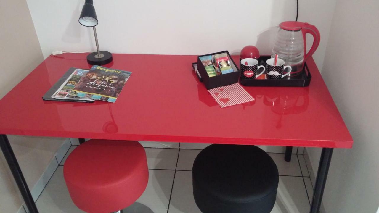 En Rouge Et Noir Bed & Breakfast Monbazillac Ngoại thất bức ảnh